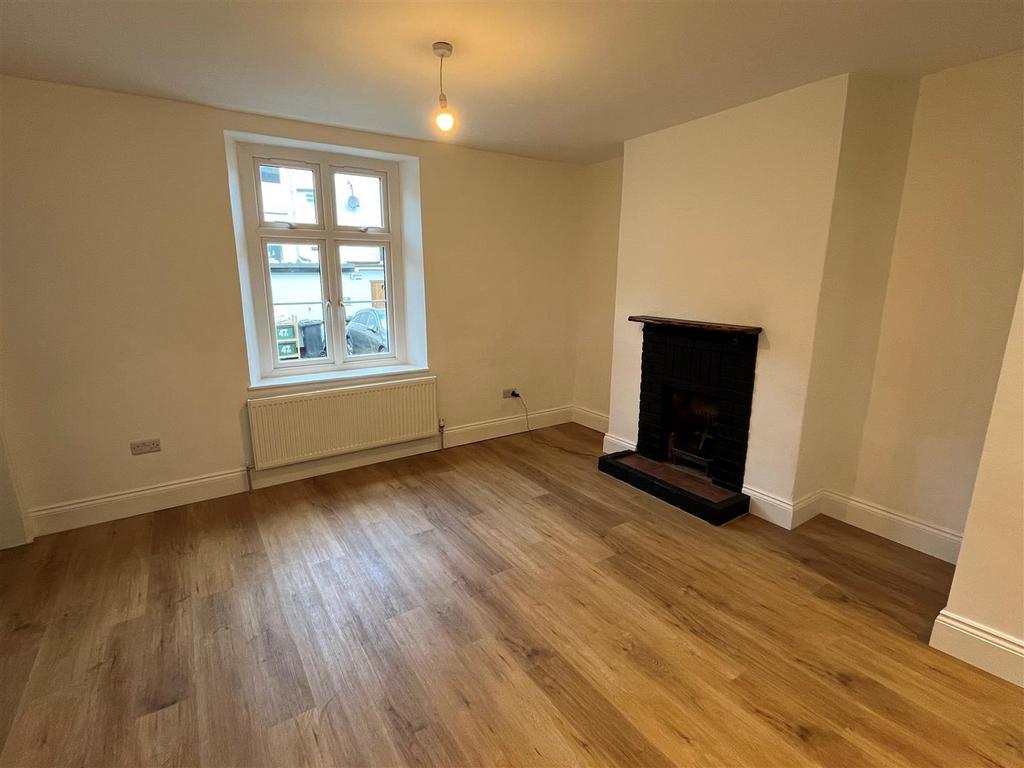 Lounge Area.jpg
