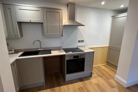 2 bedroom terraced house for sale, Lake Street, Dartmouth
