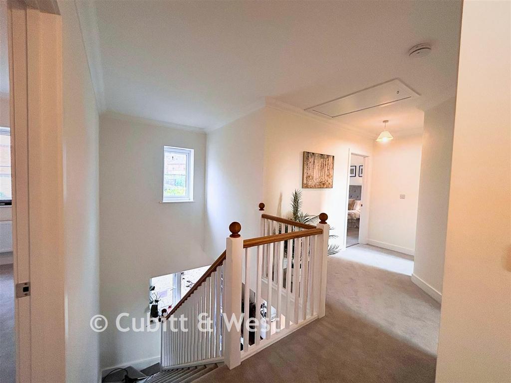 1st Floor Hall