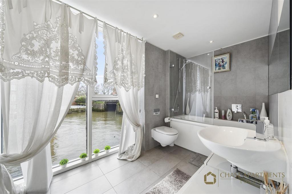 Pavilion Court SW1 W 8 QT-7.jpg