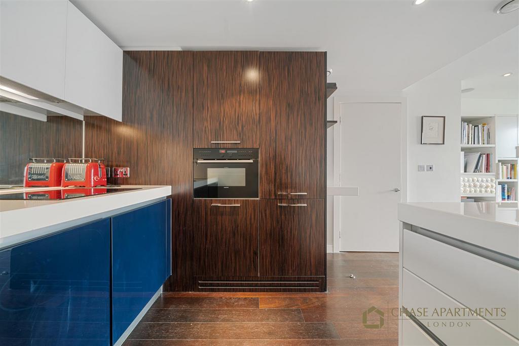 Bramah House SW1 W 8 DQ-5.jpg