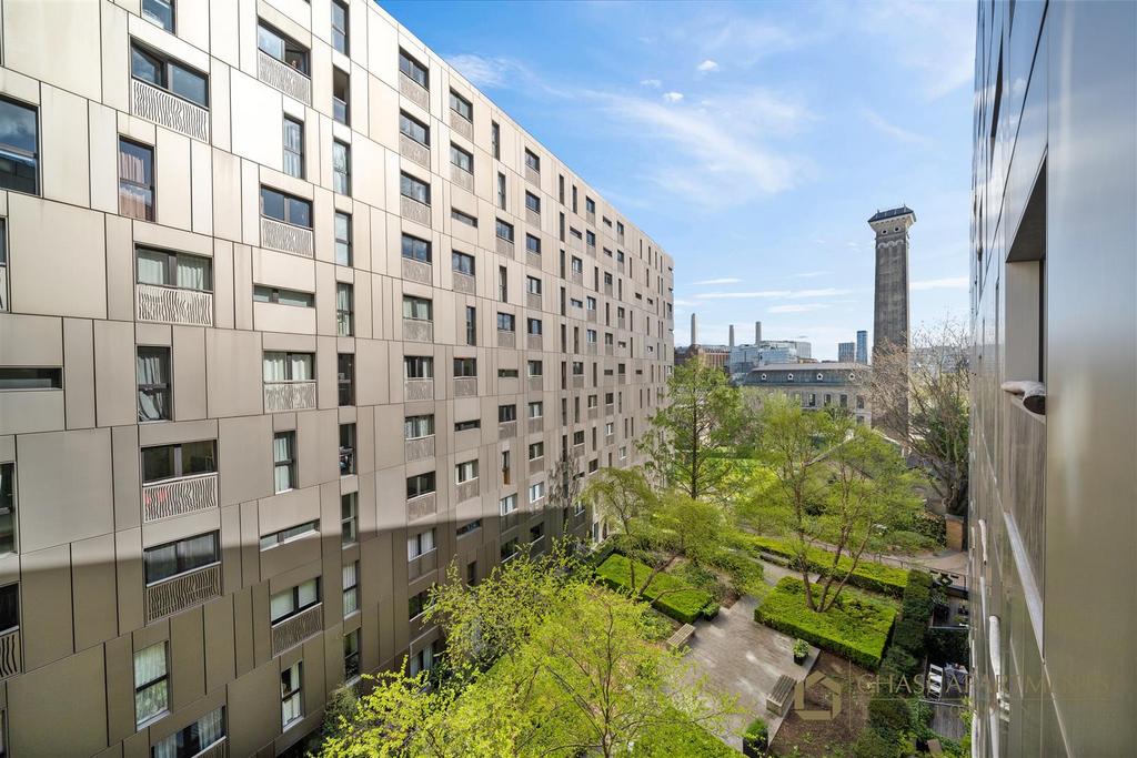 Bramah House SW1 W 8 DQ-12.jpg