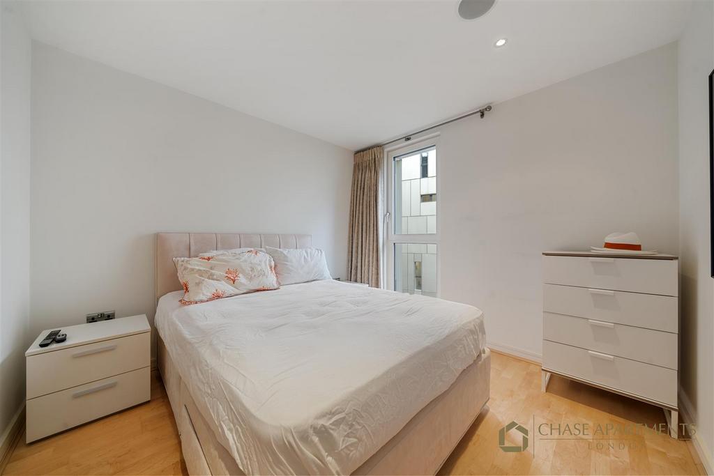 Bramah House SW1 W 8 DQ-2.jpg