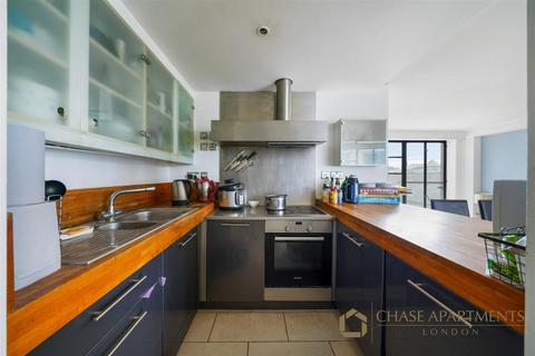 2 bedroom apartment for sale, Ice Wharf, 17 New Wharf Road N1