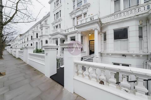 1 bedroom apartment to rent, Palace Gardens Terrace, Notting Hill, London, W8