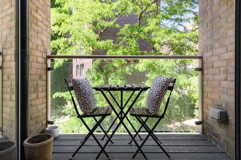 2 bedroom apartment for sale, Battersea Square, London