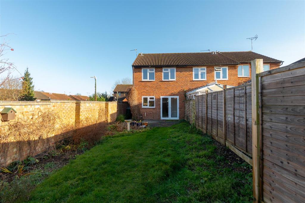 Rear Garden..jpg