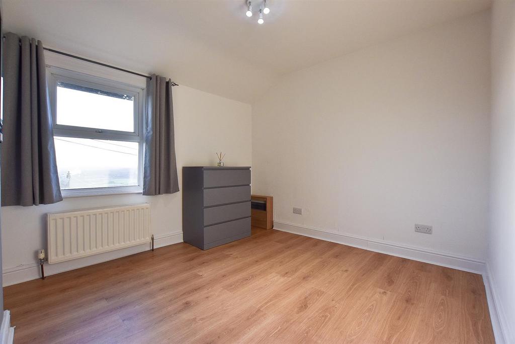 Bedroom 1..jpg