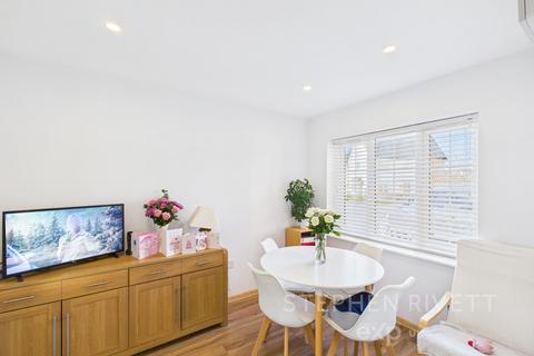 4 bedroom semi-detached house for sale, Harrier Way, Stowmarket IP14