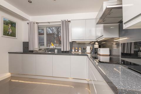 undefined, Pinfold Mount, Leeds LS15