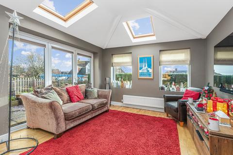 undefined, Field End Garth, Leeds LS15