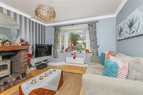 undefined, Field End Garth, Leeds LS15