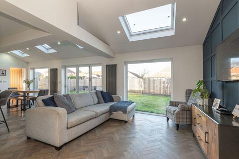 undefined, Lyndhurst Road, Leeds LS15
