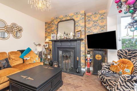 undefined, Churchfield Lane, Castleford WF10