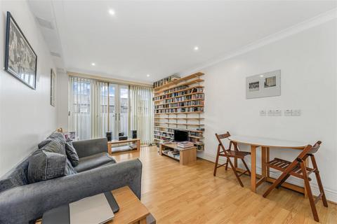 2 bedroom apartment for sale, Tower Mews, London