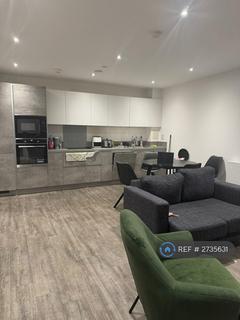 1 bedroom in a flat share to rent, Cygnet House, Barking, IG11