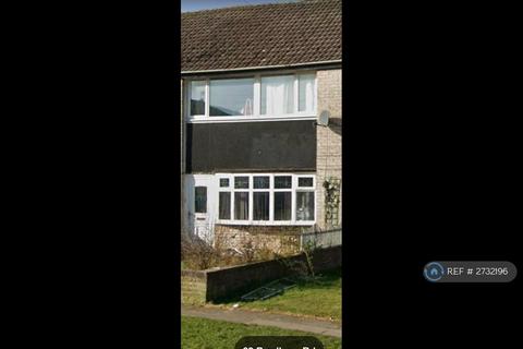 3 bedroom semi-detached house to rent, Bradbury Road, Winsford, CW7