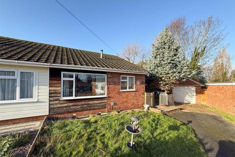 2 bedroom detached bungalow for sale - Perrins Close, Malvern