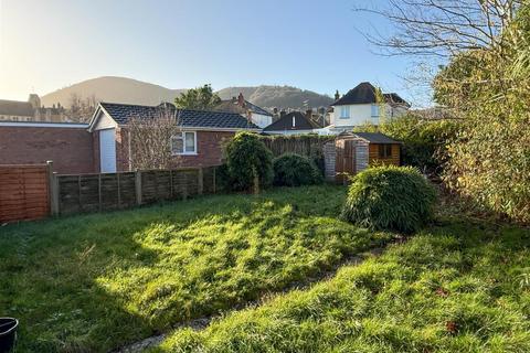 undefined, Perrins Close, Malvern