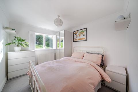 1 bedroom apartment for sale, Queensmere Road, London SW19