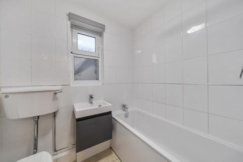 2 bedroom apartment for sale, Inner Park Road, London SW19