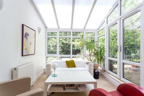 undefined, Kingston Hill, Kingston upon Thames