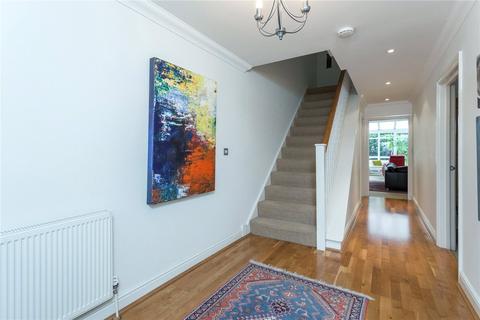 undefined, Kingston Hill, Kingston upon Thames