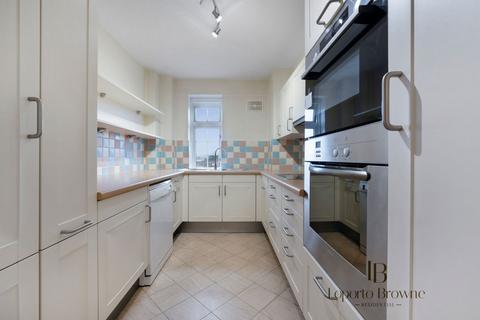 2 bedroom flat for sale, Stamford Court, W6