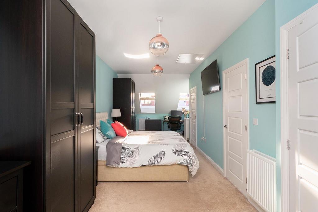0 M8 RFP - Bedroom I.jpg