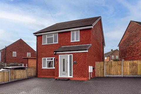 Davenham Close, Malvern