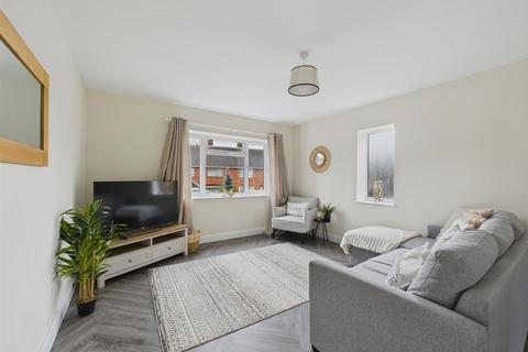 4 bedroom detached house for sale, Davenham Close, Malvern
