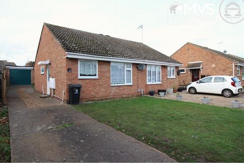 2 bedroom bungalow for sale, Becontree Close, Clacton-on-Sea
