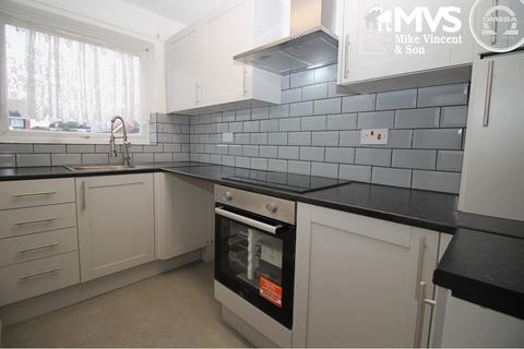 2 bedroom bungalow for sale, Becontree Close, Clacton-on-Sea