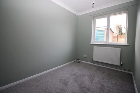 2 bedroom bungalow for sale, Becontree Close, Clacton-on-Sea