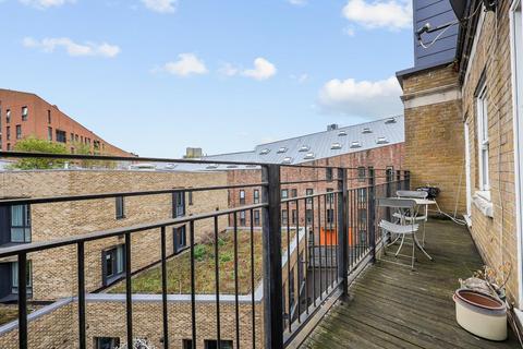 2 bedroom flat for sale, Hackney Road, Shoreditch, E2