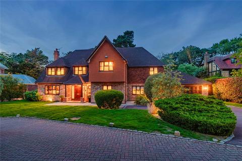 4 bedroom detached house for sale - High Coombe Place, Warren Cutting