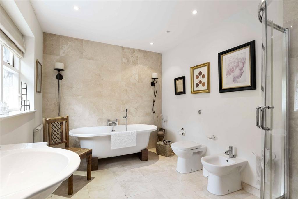 Bedroom Two En Suite