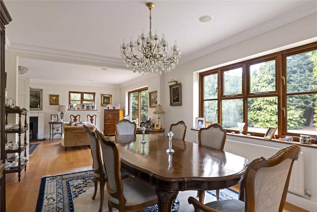 Living/Dining Room