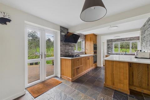 5 bedroom detached house for sale, Evesbatch, Bishops Frome