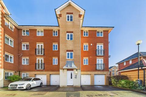 2 bedroom flat for sale - Morel Court, Cardiff, CF11