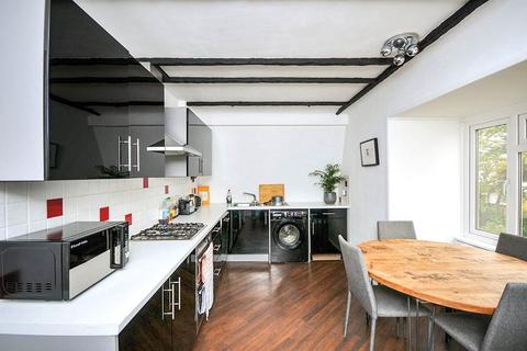 2 bedroom flat for sale, Hammelton Road, Bromley BR1