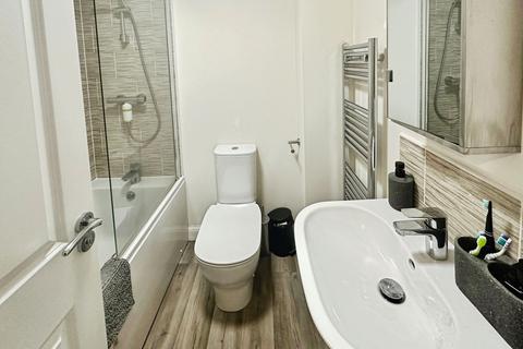 2 bedroom semi-detached house for sale, Nightingale Close, Gloucester GL2