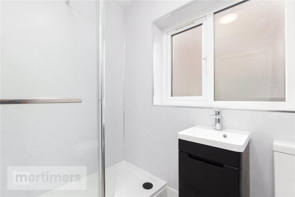 Family Shower Room