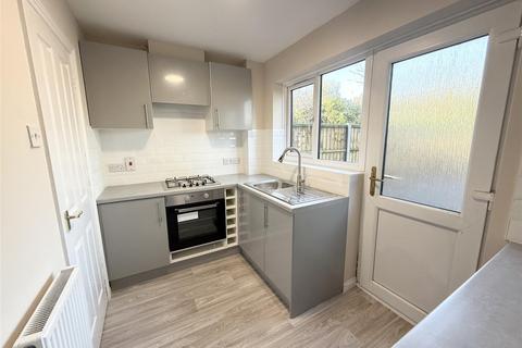 1 bedroom end of terrace house to rent, Kenilworth Drive, Weavers Green