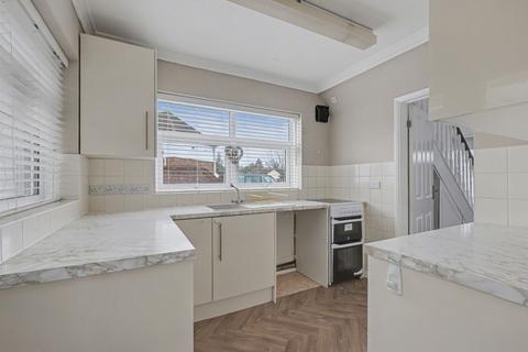 3 bedroom semi-detached house for sale, South Avenue, Sittingbourne ME10