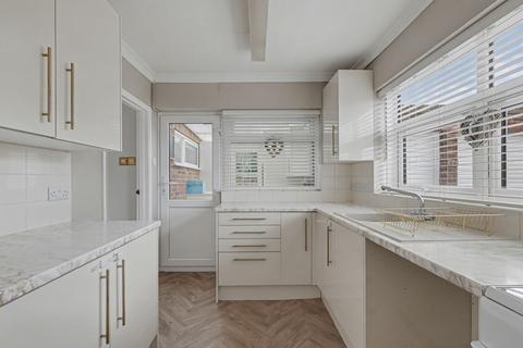 3 bedroom semi-detached house for sale, South Avenue, Sittingbourne ME10