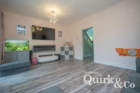 undefined, Wall Road, Canvey Island, SS8