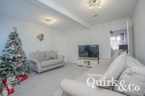 3 bedroom detached bungalow for sale, Zelham Drive, Canvey Island, SS8