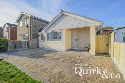 3 bedroom detached bungalow for sale, Zelham Drive, Canvey Island, SS8