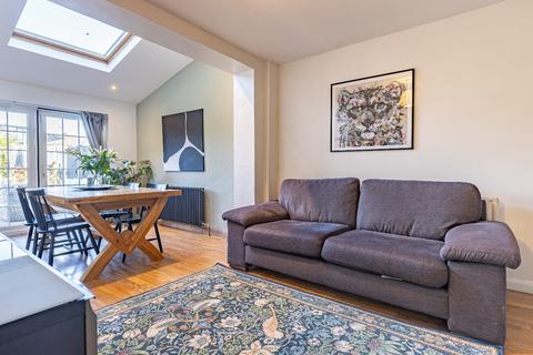 4 bedroom semi-detached house for sale, Greensted Road, Loughton, IG10